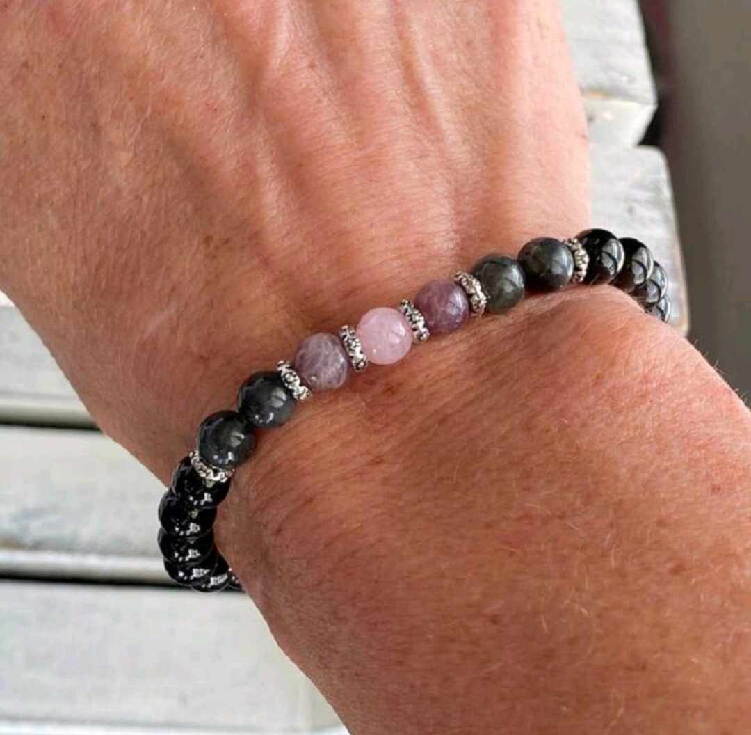 ANXIETY HEALING AND PROTECTIVE BRACELET