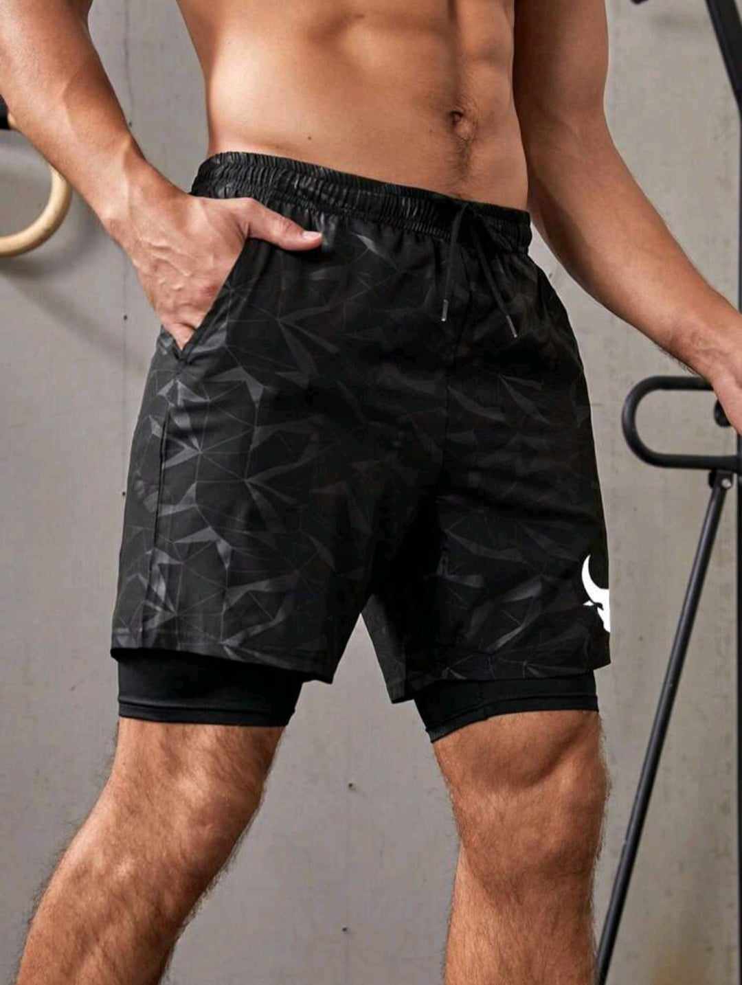 2 in 1 MEN'S GYM SHORTS (bull)