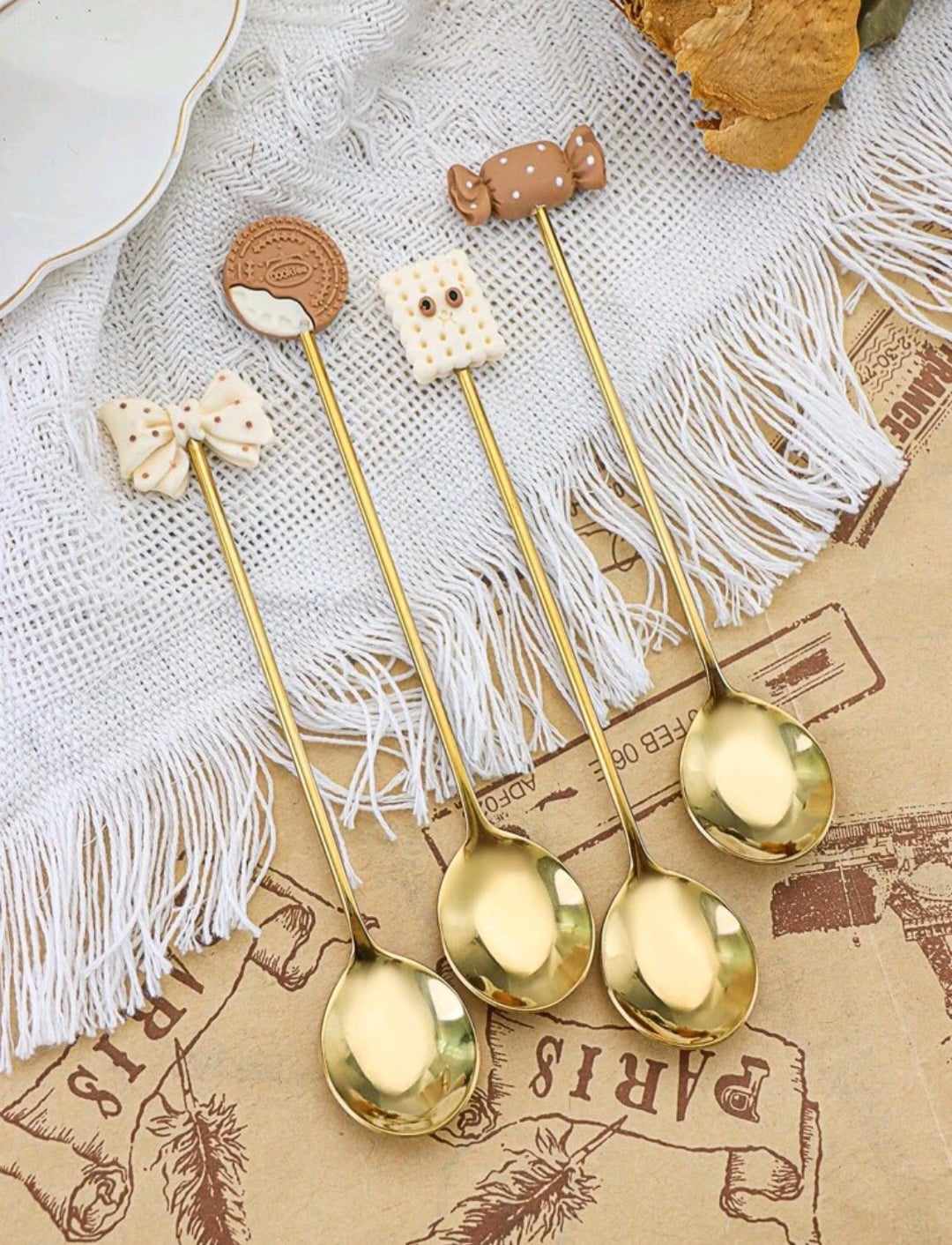 DECORATIVE TEA SPOONS - COOKIE (4pieces)