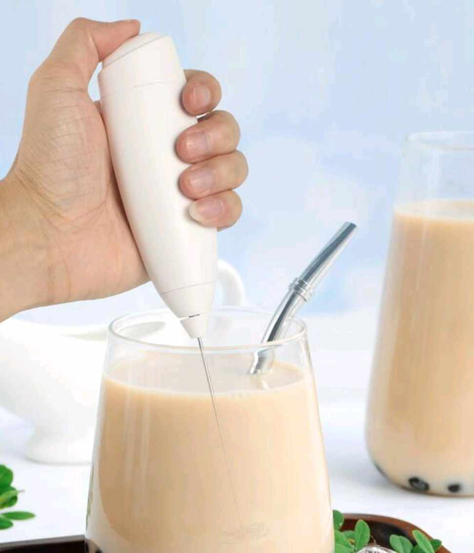 USB WHISK FOR PROTEIN SHAKE (White)