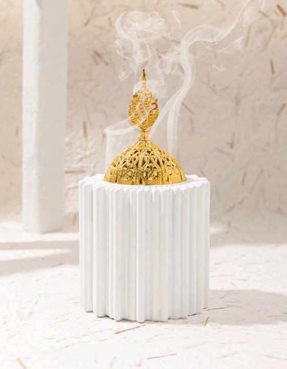 WHITE CERAMIC INCENSE BURNER